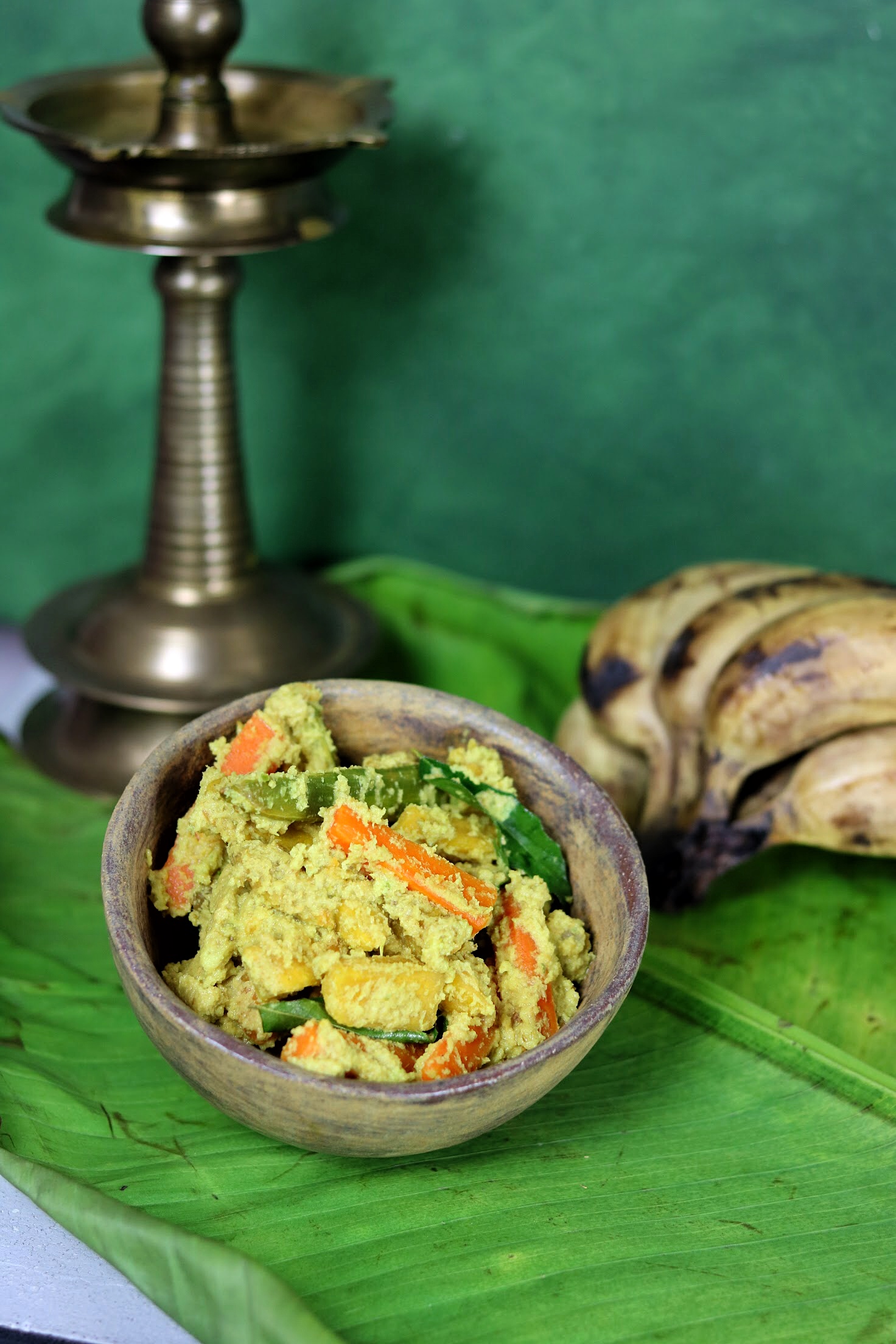 Kerala Style Aviyal Onam Sadhya Recipe The Familiar Kitchen